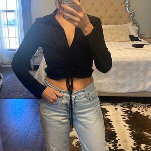 Collared Vneck crop top